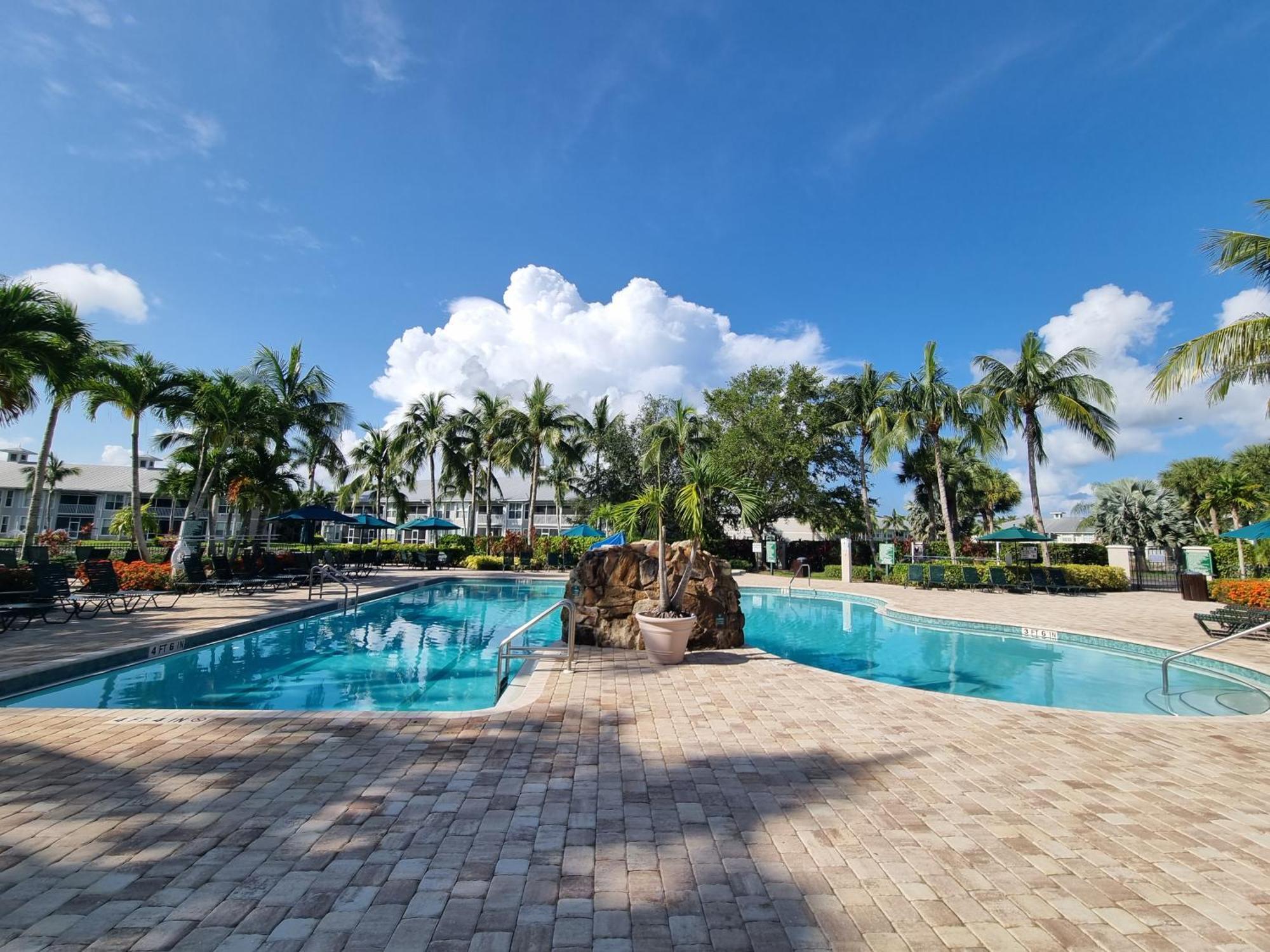 Stunning 2-Bedroom Plus Den Condo In Greenlinks Resort North North Naples Exterior foto