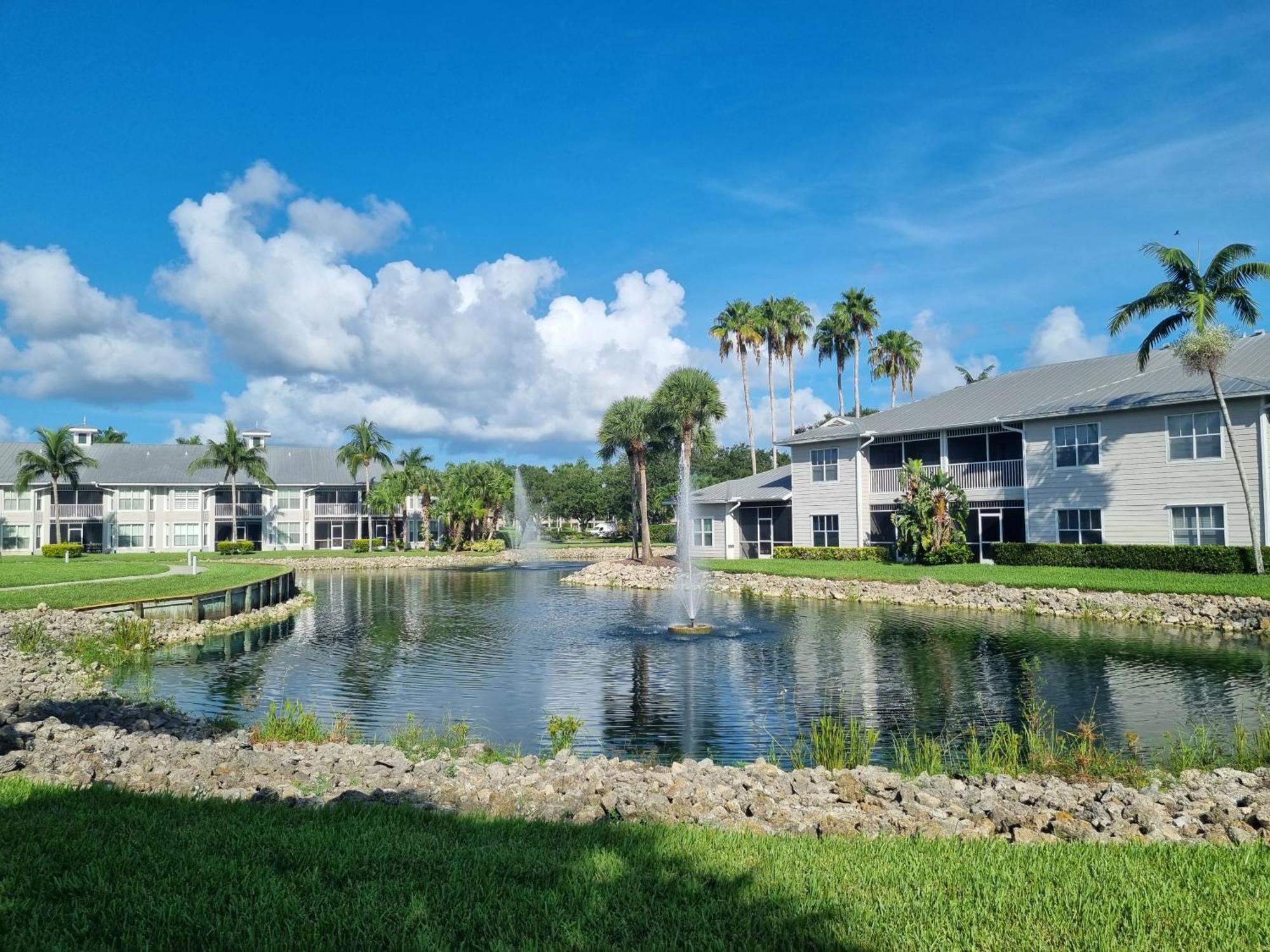 Stunning 2-Bedroom Plus Den Condo In Greenlinks Resort North North Naples Exterior foto