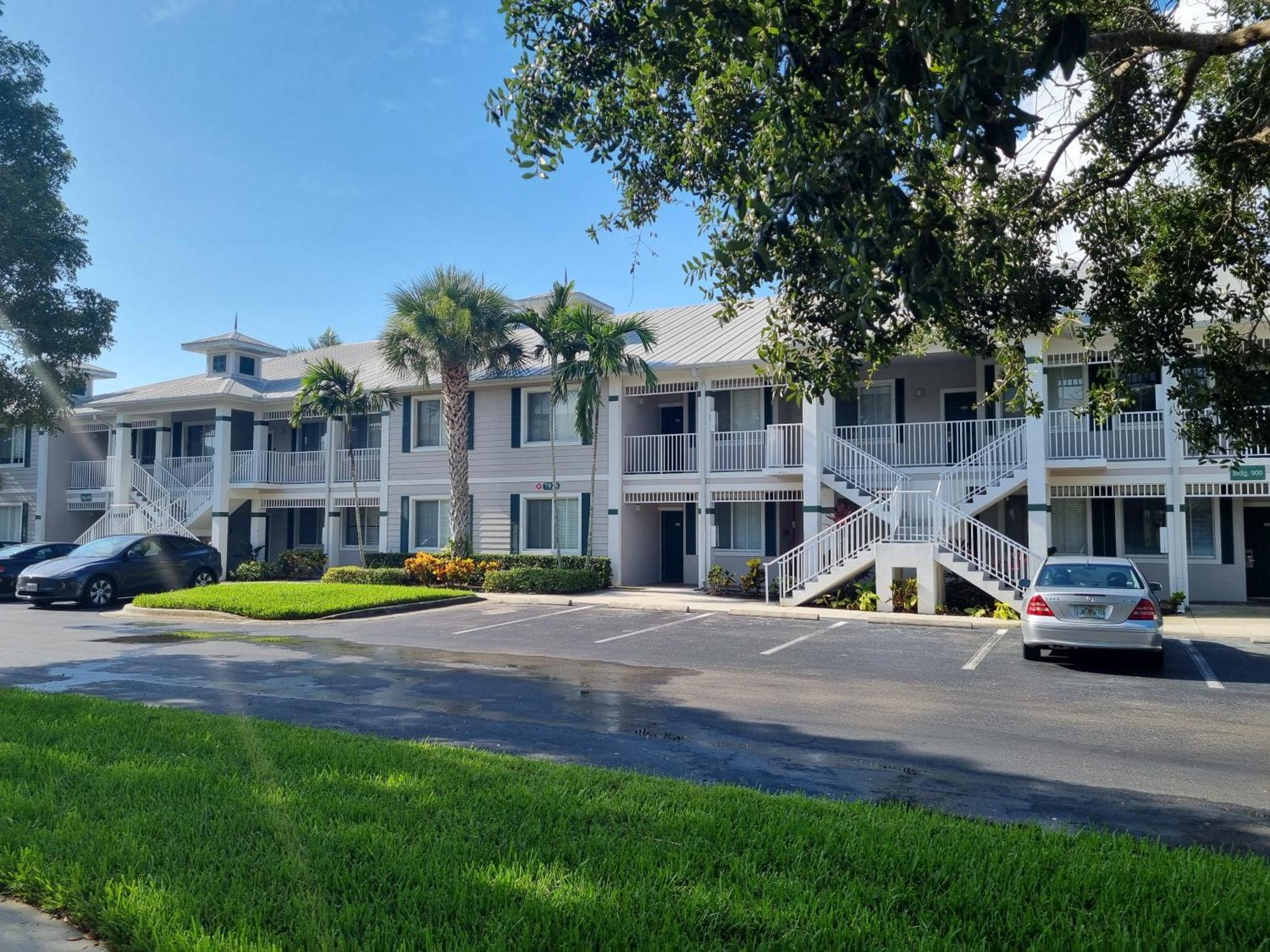 Stunning 2-Bedroom Plus Den Condo In Greenlinks Resort North North Naples Exterior foto